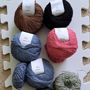 Knitting for Olive pure silk, dove blue, raspberry pink, coal, dark cognac